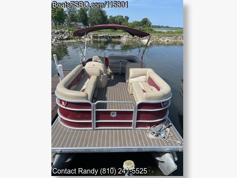 22'  2016 Godfrey Pontoon BoatsFSBOgo