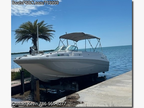27' 2013 Hurricane Sundeck 2700 OB BoatsFSBOgo