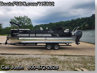 Sun Catcher 326 SL Diamond Elite Salt Water Series Tritoon